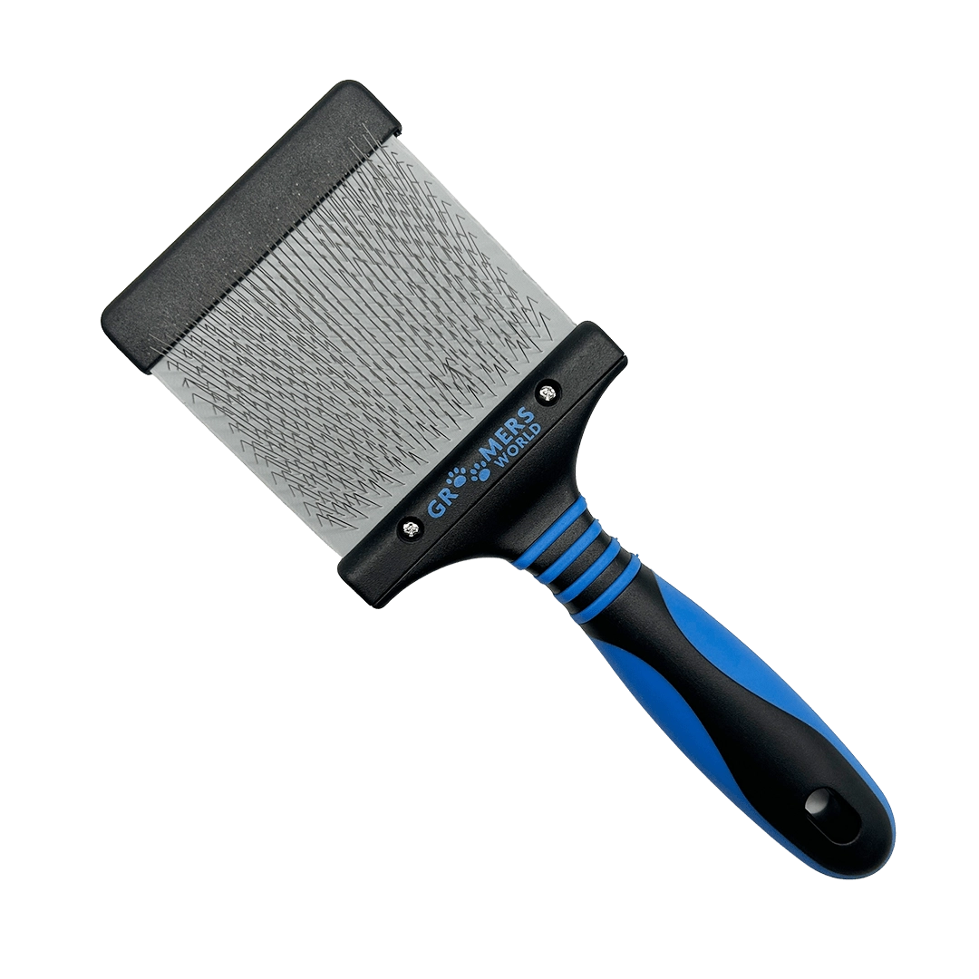 Medium Flexi Brush – Puppy, Silky Coats & De-Shedding - Image 1