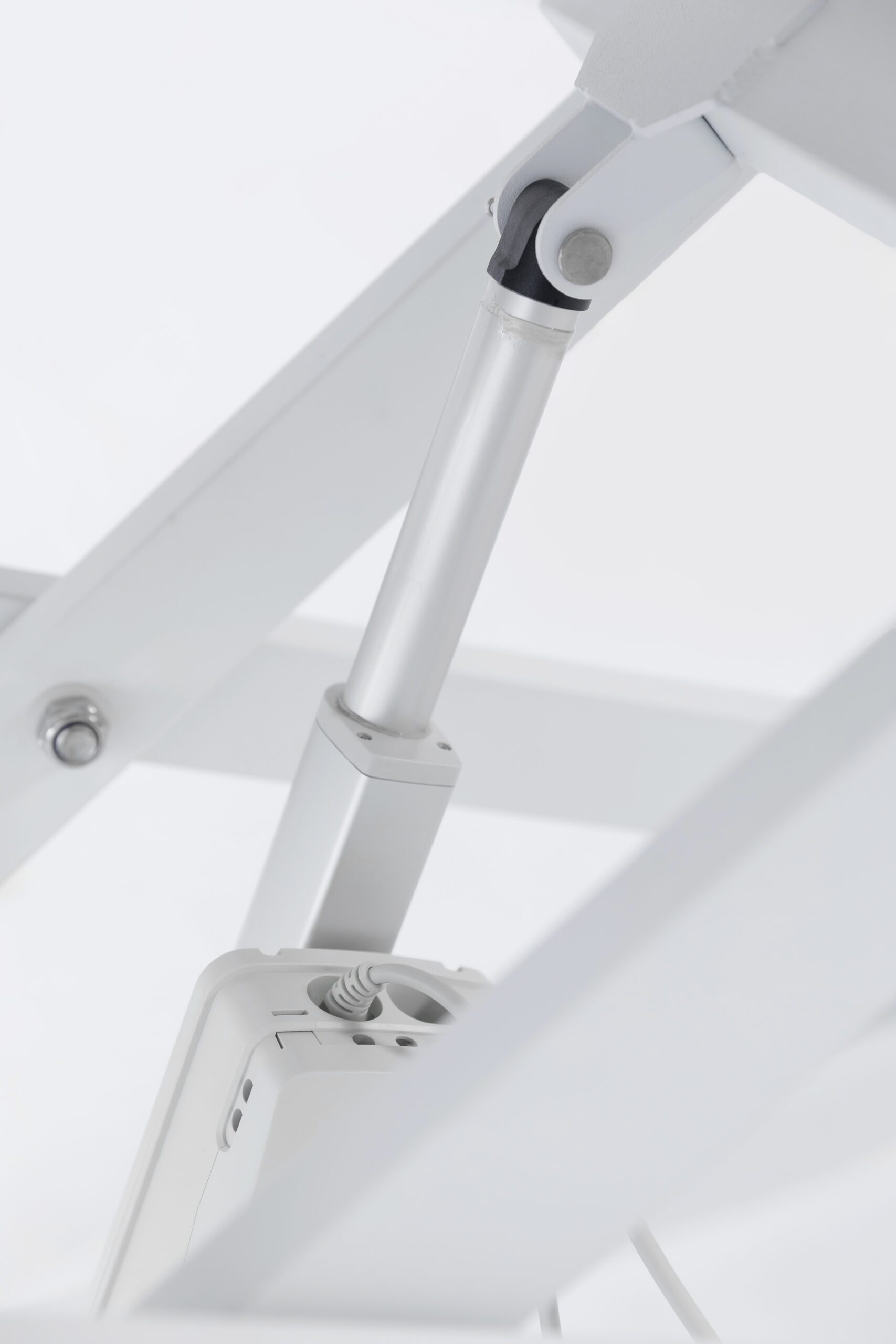 Electric Lifting Deluxe Bathing Tub with Sliding Door & Arm GW-231E *Pre Order Special (12th February) - Image 4