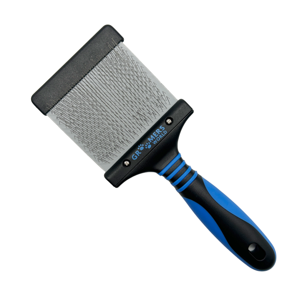 Medium Flexi Brush – Puppy, Silky Coats & De-Shedding - Image 1